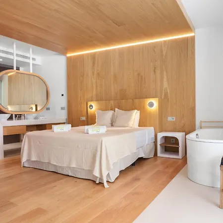 Vivi Homes - Brinkmann - Modern - Plunge Pool - Terrace Apartamento