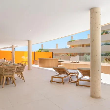 Vivi Homes - Brinkmann - Modern - Plunge Pool - Terrace Fuengirola