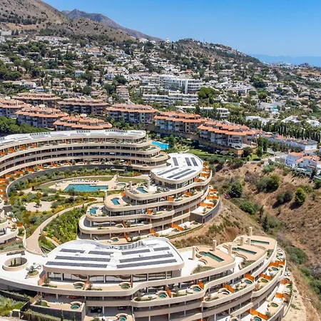Vivi Homes - Brinkmann - Modern - Plunge Pool - Terrace Fuengirola